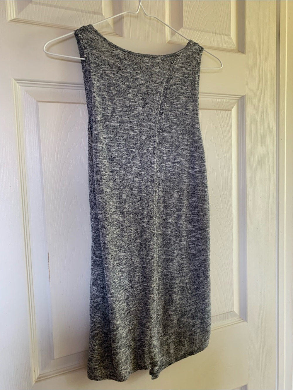Sleeveless Heathered Gray Knit Tank top